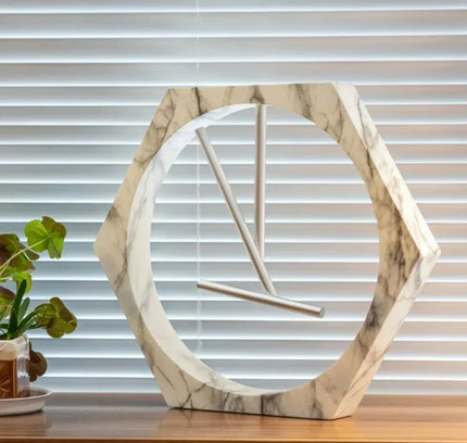 MarbleFlow™️ Perpetual Motion Desk Ornament